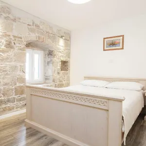 Stone Varos Apartment